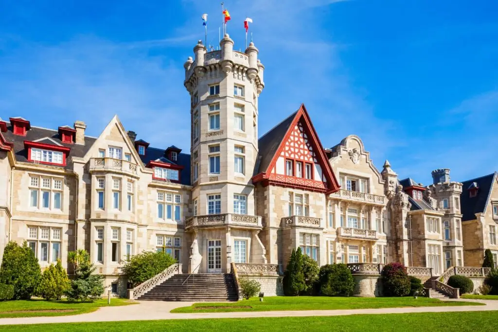 Imagen del Palacio de la Madelena una de los lugares que ver en Santander